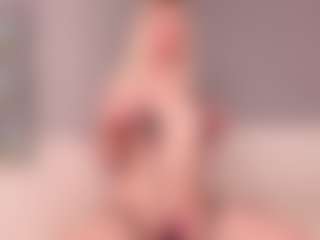 Live cam show with MilaSweeet - Blue Eyes on Camsoda