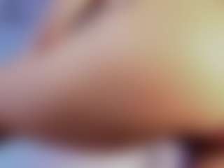 Live cam show with Darkydolly - Shaved Pussy Teen (18+) on sexylivex.com