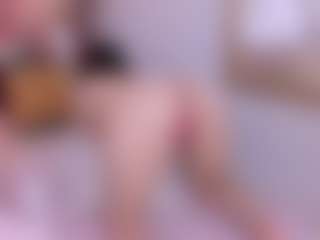 susie-evilvodevil18's Live Sex Cam Show