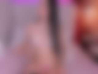 susie-evilvodevil18's Live Sex Cam Show