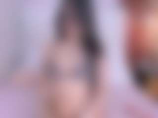 Live cam show with susie-evilvodevil18 - Skinny on https://playwithruby.com