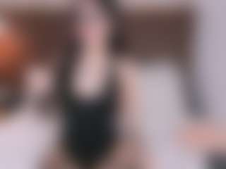 susie-evilvodevil18's Live Sex Cam Show