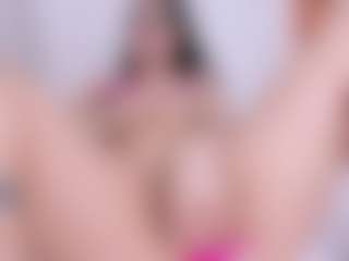 Live cam show with susie-evilvodevil18 - Curvy Small Tits on Camsoda