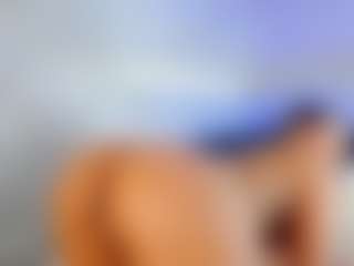 Live cam show with Cata Lopez - Strip on SpankPalCams