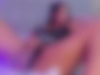 Live cam show with Cata Lopez - Rubia on crypto-cams