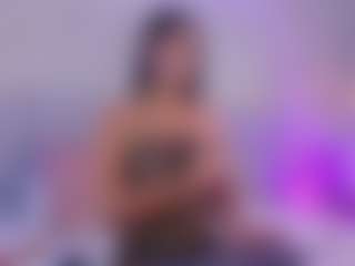 Live cam show with Cata Lopez - Cum on Camming Site