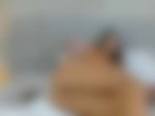 Live cam show with Cata Lopez - Cum on Hubzter Live