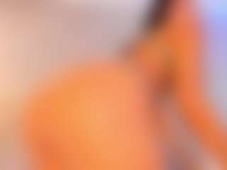 Live cam show with Cata Lopez - Strip on https://playwithruby.com