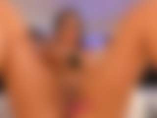 Live cam show with Cata Lopez - Orgasm on Camsoda