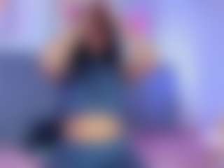 Live cam show with Stacy Malibu - Shaved Pussy Teen (18+) on Taboo Cams XXX