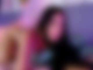 Live cam show with Stacy Malibu - Petite Teen (18+) on SquirtSoMuch