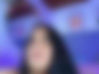 Live cam show with Stacy Malibu - Shaved Pussy on StripNow
