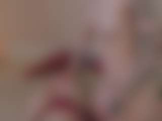Vienadias's Live Sex Cam Show