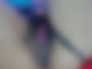Live cam show with AliceCandace - Black on galaxygirlnitro.com