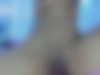 AliceCandace MILF webcam performer live streaming