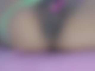 AliceCandace MILF webcam performer live streaming