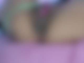 Live cam show with AliceCandace - Ebony on Latina Girls