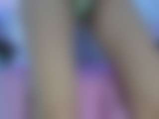 Live cam show with AliceCandace - Ebony on Free Soda