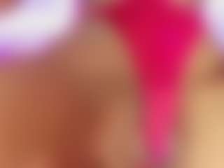 Live cam show with AliceCandace - Ebony on Milfs Live | colombia