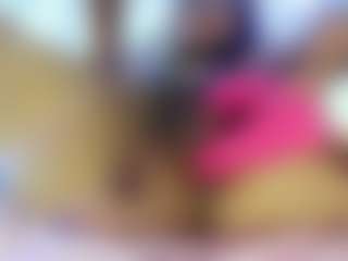 Live cam show with AliceCandace - Black Small Tits on TastyBlacksLive