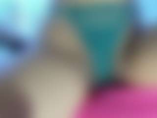 Live cam show with AliceCandace - Ebony on fapnchat | colombia