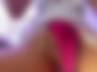 Live cam show with AliceCandace - Ebony on CamSextacy | colombia