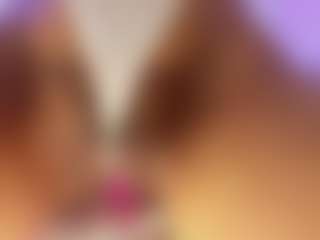 Live cam show with AliceCandace - Normal on livesuperchat.net