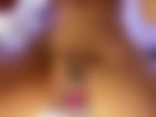 Live cam show with AliceCandace - Old on justonemore.cc