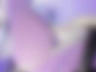 Live cam show with AliceCandace - Ebony Petite on TeamSkeetLive