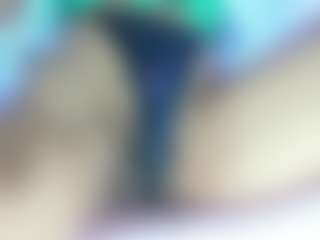 Live cam show with AliceCandace - Strip Mature on xxxlivecams.org