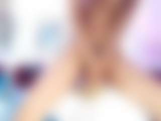 Live cam show with AliceCandace - Black Small Tits on AdultVida.com