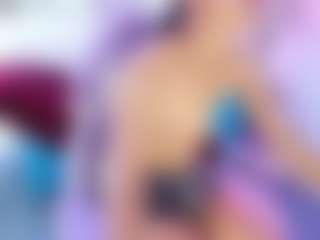 Live cam show with AliceCandace - Bedroom Mature on Camsoda