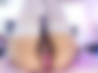 Live cam show with AliceCandace - Camel Toe on CamSodaAdn