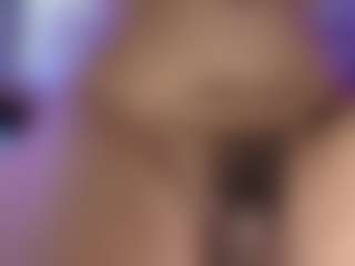 Live cam show with AliceCandace - Black Petite on Hubzter Live
