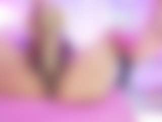 Live cam show with AliceCandace - Black Amateur on CSO-WL