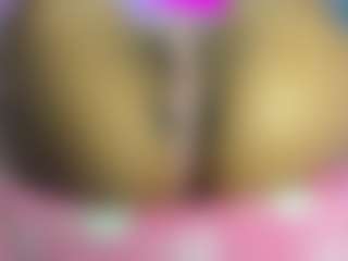 Live cam show with AliceCandace - Ebony Small Tits on Mixed Magazine Live