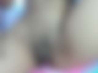 Live cam show with AliceCandace - Black Amateur on WildCum