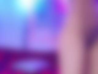 AliceCandace MILF webcam performer live streaming