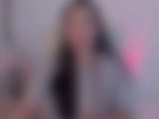 Live cam show with Bubble-gum - Shaved Pussy on Camversity