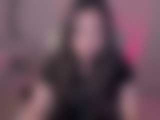 Live cam show with Bubble-gum - Small Tits on Latina Girls