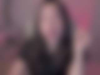 Live cam show with Bubble-gum - Fingering Latina on friskycurves.com | colombia