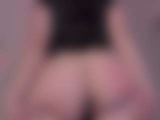 Live cam show with Bubble-gum - Spank Lovense on PervPlay.com