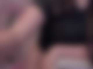 Live cam show with Bubble-gum - Latina Petite on Adult Interactions | colombia