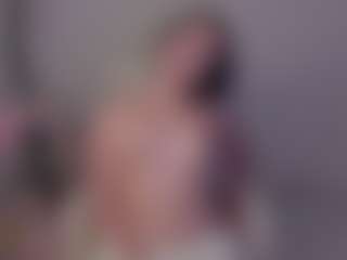 Bubble-gum's Live Sex Cam Show