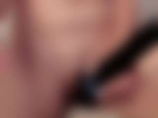 Bubble-gum's Live Sex Cam Show