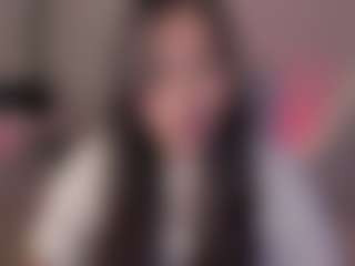 Live cam show with Bubble-gum - Fingering Asian on Gym Cam Girls