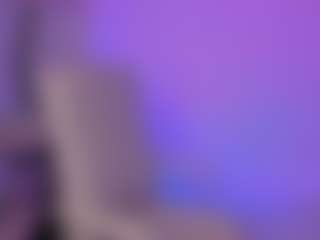 Live cam show with Bubble-gum - Wet on Dolls Live