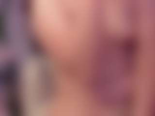 Bubble-gum's Live Sex Cam Show