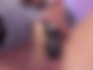 Bubble-gum's Live Sex Cam Show