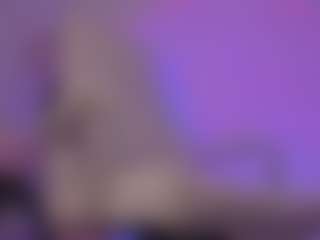 Bubble-gum's Live Sex Cam Show